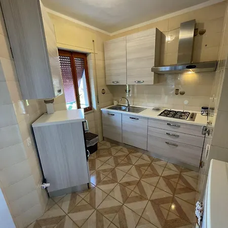 A Scauri Apartman